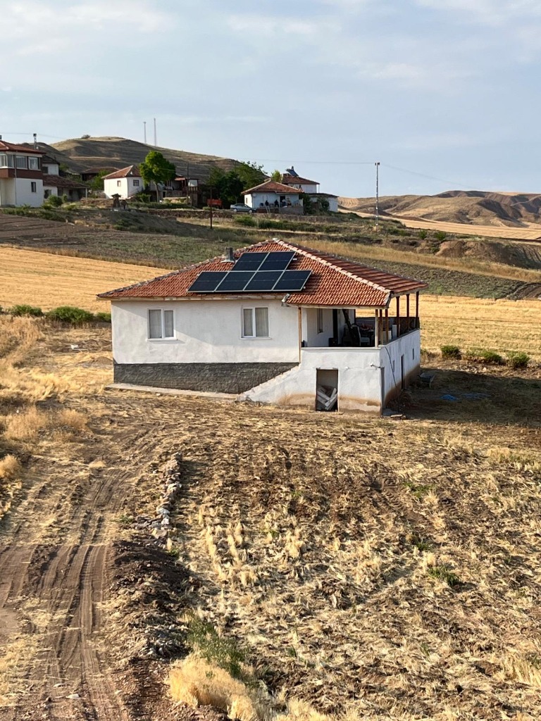Çorum Sungurlu 3 kW Bağ Evi Güneş Enerjisi Paket Sistemi